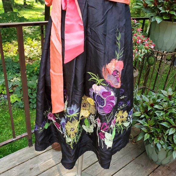 Anthro Yoanna Baraschi Silk Floral Applique Dress - Picture 3 of 8